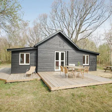 Two-bedroom Holiday In
